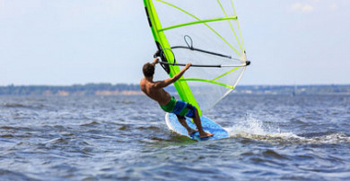 Surfen auf dem Luganer See